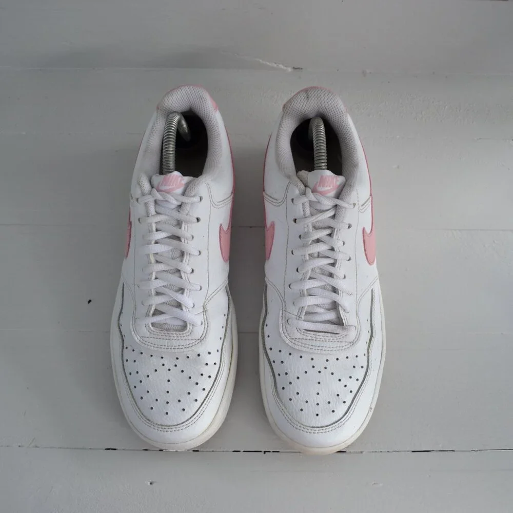 Nike Pink White Sneakers Women's 9 Court Vision Low Top Shoes CD5434-110 - Picture 2 of 10